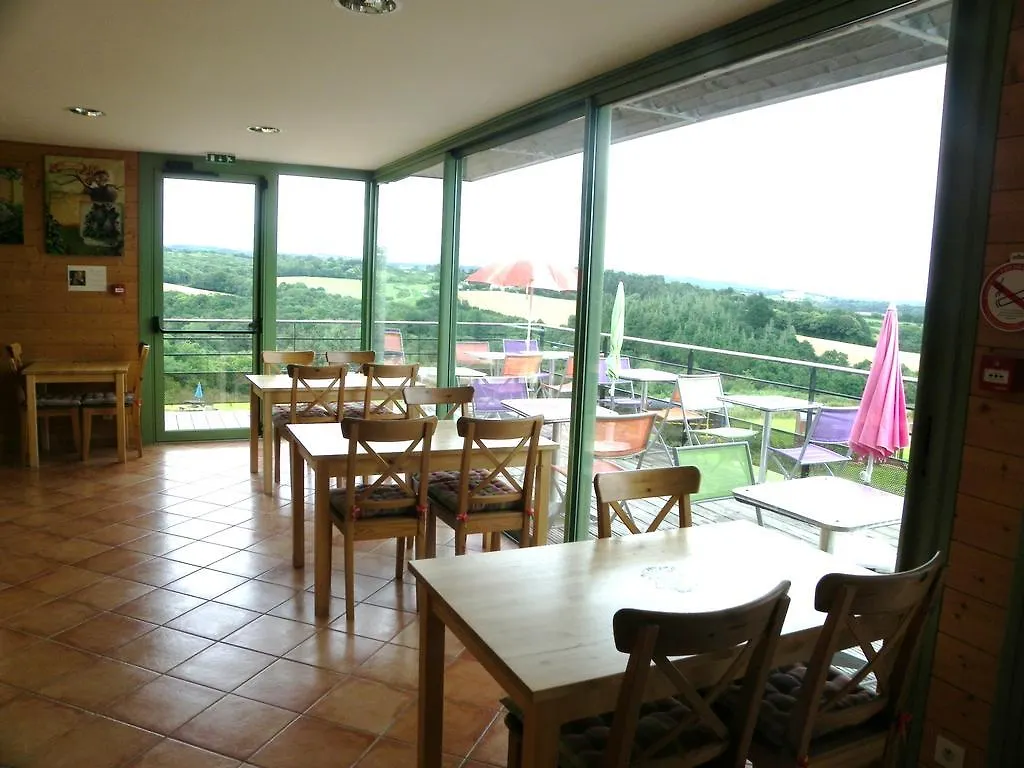 Guest house Les Roulottes Des Korrigans Hotel Brasparts