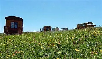 Les Roulottes Des Korrigans Hotel Brasparts 0*,  France